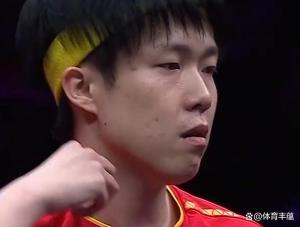 王楚欽4-0擊敗雨果隊(duì)友 晉級(jí)32強(qiáng) 國(guó)乒名將完美晉級(jí)