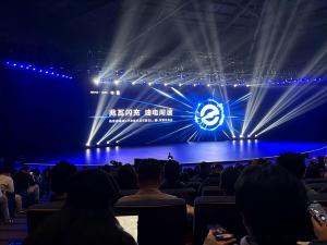 留幾手：看雷總的演講哭了整整一夜 企業(yè)危機(jī)意識缺失