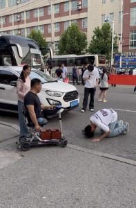 跪謝無腿父親的男生高考成績公布 四百多分圓夢士官學(xué)校