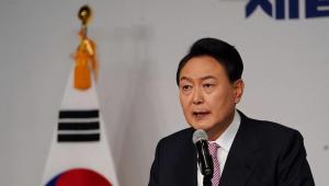 為何說李在明和韓軍貌合神離,，李在明又是如何自救的呢？