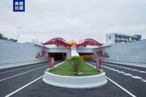 广州海珠湾隧道建成通车 15分钟直达广州南站