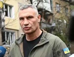 基辅市长呼吁将乌征兵年龄降至22岁 应对兵力短缺问题