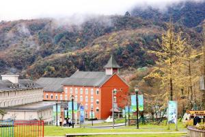 四川秋假这些景区赢麻了 亲子游热潮来袭