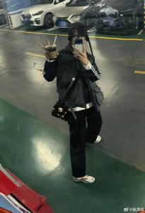 翟潇闻拍的照片火到外网了 可爱画面暖人心