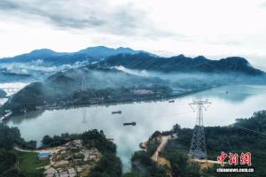 南方电网西电东送年送电量创新高 供需协同促增长