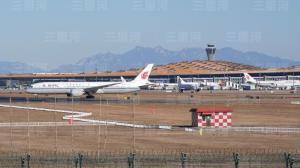 中国乘坐飞机出行人群已超5亿 天空繁忙新纪元