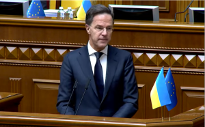 吕特访问期间基辅响起空袭警报 导弹威胁再现