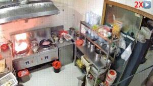 油锅起火盖锅盖 为何火更大了 尺寸不匹配惹祸