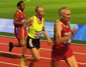 91岁爷爷百米跑出18秒61：活到95岁，继续参加这个比赛