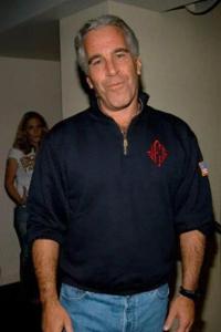 比特币大佬疑似卷入爱泼斯坦案 数字货币去中心化假象破灭