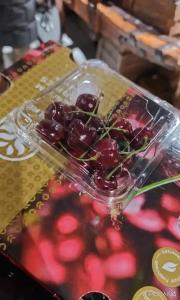 胖东来回应为避坏果另送15颗车厘子 从赠品到下架的背后逻辑