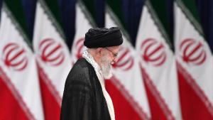 哈梅内伊身亡如何影响中东变局 伊朗进入全国哀悼