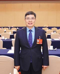 周云杰：保姆机器人将比汽车更普及 具身智能引领未来