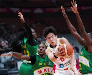 中国女篮81:68马里女篮 世界杯资格赛首胜