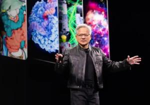 黄仁勋宣告SaaS“死亡” AI基础设施新时代开启