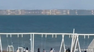 秦皇岛现海市蜃楼奇观 罕见带状蜃景引发惊叹