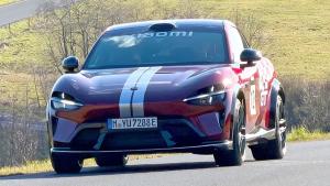 小米YU7GT纽北测试图再曝 1526马力高性能SUV