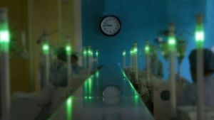 男子吐血两次进ICU医生提醒 乙肝患者勿饮酒