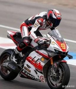 张雪机车首次参加广交会被围堵 国际买家争相洽谈合作