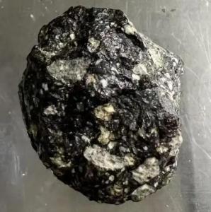 中国发现首块月球陨石 揭示月球关键地质事件