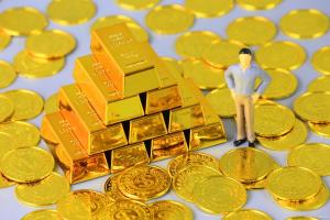 金价又又又跌了 黄金巨变背后的全球格局