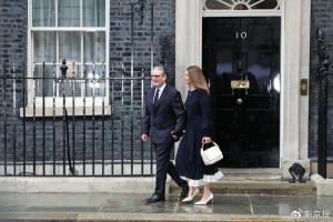 英国首相斯塔默，会被迫下台吗？ 选举惨败引发党内危机