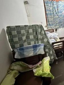 民警揪出“仙人跳”惯犯团伙 按摩诱饵下的盗窃陷阱