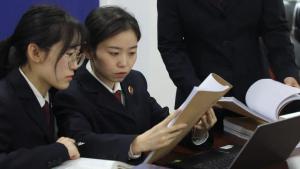 离婚六年 哪来的夫妻共同债务 前夫伪造签名惹祸