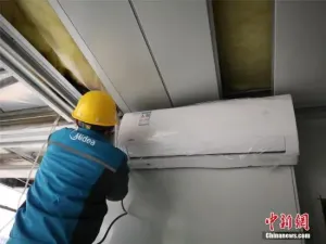 告诉爸妈高温天气空调一定该开就开 警惕中暑风险