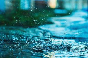 北京发布暴雨红色预警 多区升级预警应对强降雨