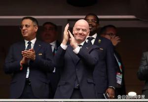 为让国足进世界杯 FIFA主席拼了：提议中美合办