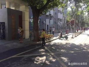 男子在小学附近多次裸露私处被抓 孩子心理受重创