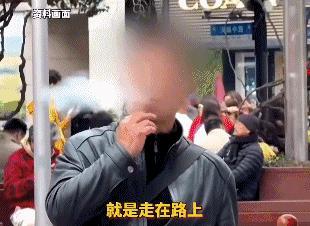 深圳两男子公交站台抽烟被罚 维护公共场所文明秩序