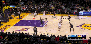 关键战！湖人vs雷霆最后时刻：雷霆拼死追分 浓眉暴扣锁胜局