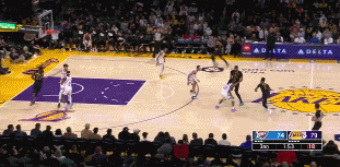 关键战！湖人vs雷霆最后时刻：雷霆拼死追分 浓眉暴扣锁胜局