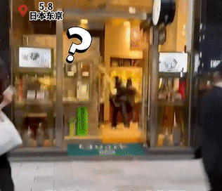 4名蒙面少年日本市中心抢劫 抢走100只劳力士手表