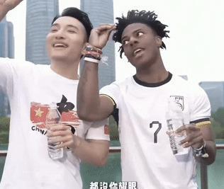 甲亢哥一秒爆泪全场发癫 从贫寒少年到顶流网红