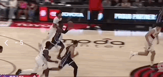 两场25分，你对杨瀚森放心一些了吗？ 赢得主帅信任