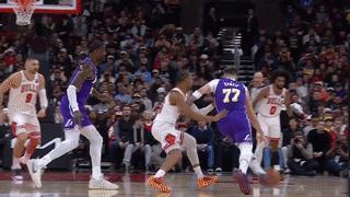 湖东说念主擒公牛！东契奇46 11连创记载 詹姆斯24 5八村垒23分 东契奇单节20分稳阵势