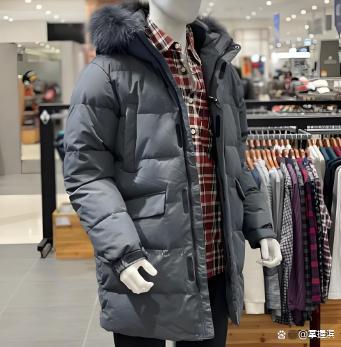 羽绒服选购避坑攻略 选对品牌御寒又安全