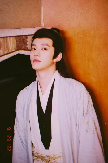 杨紫新剧《长相思》万人预约 三男主现大型修罗场!