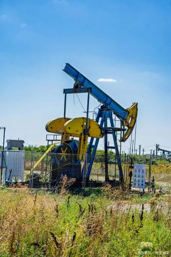 美军封锁委石油 马杜罗如何自救 硬碰硬回应特朗普