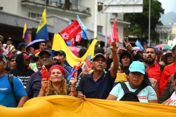 万斯：控制委就是控制钱袋子 美国掌控委石油销售