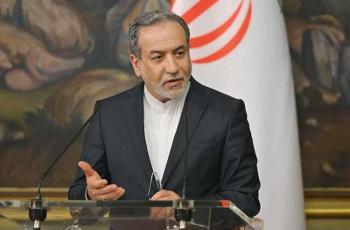 伊朗外长：从未提出过停火及谈判请求 将继续自卫直到胜利