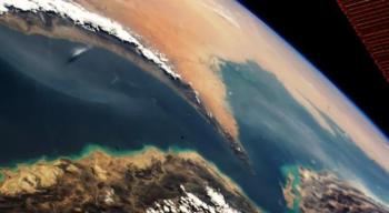 伊朗胡塞武装掐住俩咽喉 全球航运受威胁