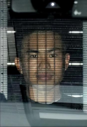 日本警方再次逮捕强闯中国使馆自卫官 涉违枪刀法