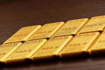 美前中情局官员家中查获金条 涉密材料案复杂化