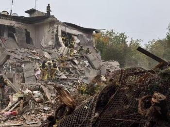 乌方称俄军袭击扎波罗热地区 至少20人死亡含3名儿童