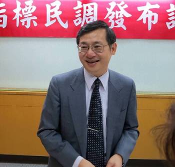 郭台铭前发言人批戴立安新北民调 质疑其偏离正常认知