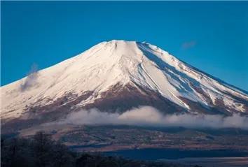 專家稱富士山進入噴發(fā)待命狀態(tài) 或與特大地震聯(lián)動